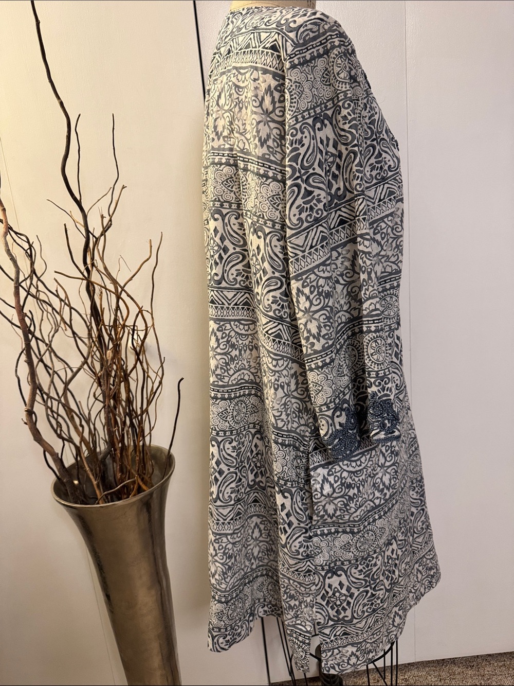 Lands' End White and Navy Paisley V-Neck Swim Coverup - Picture 6 of 8